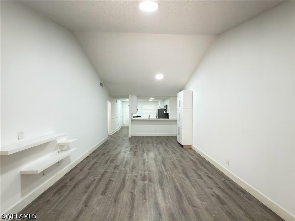 2 bed home in Naples