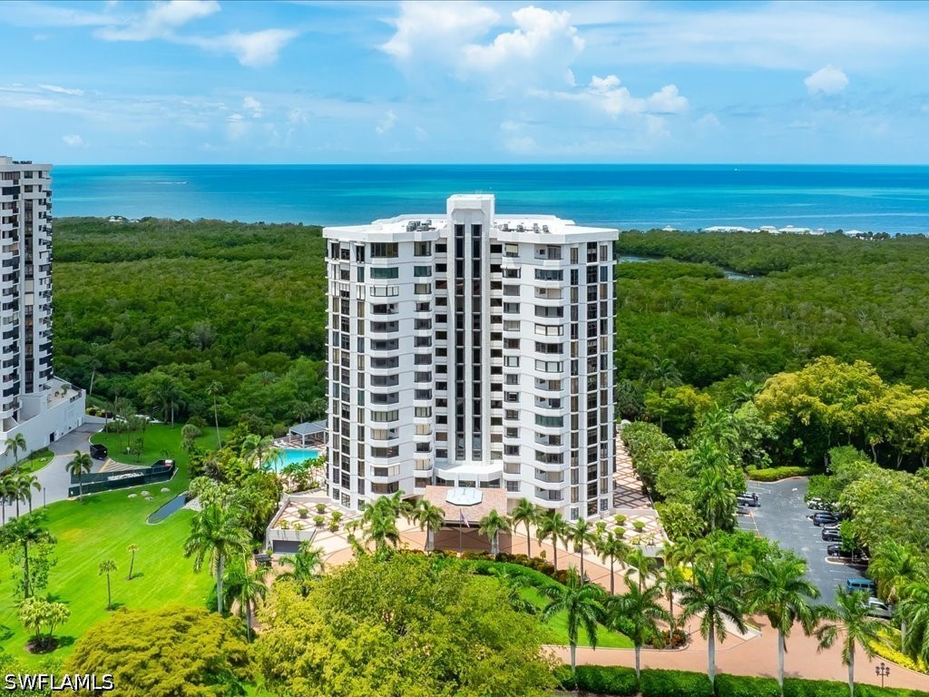 3 bed home in Naples