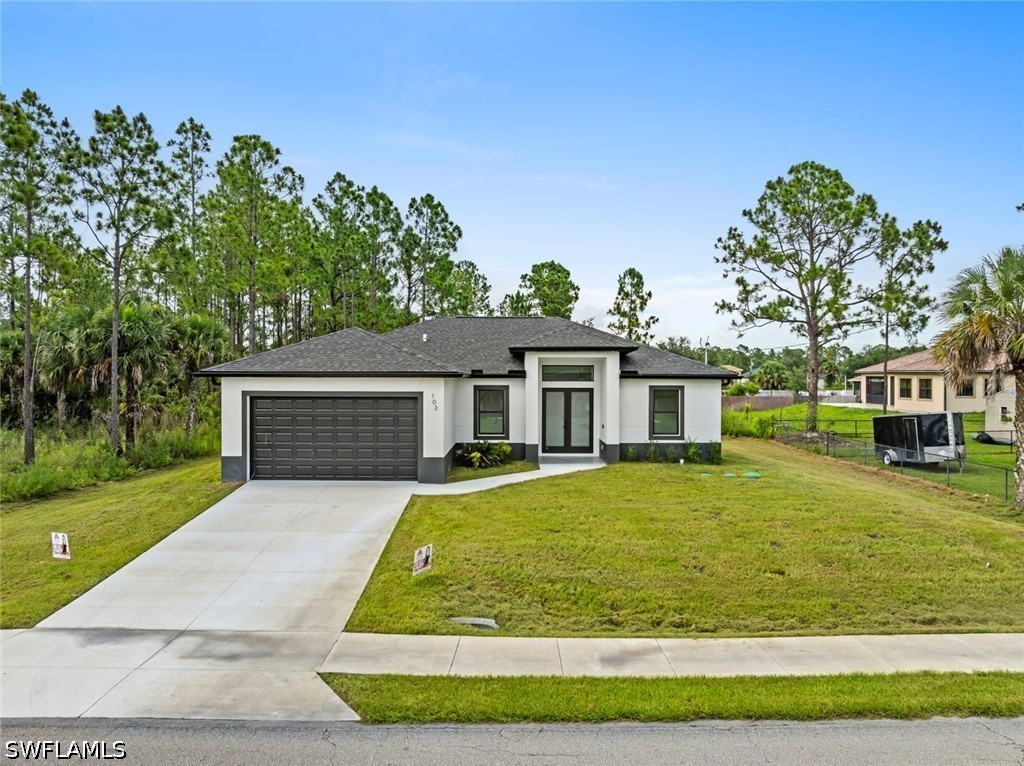 3 bed home in Lehigh Acres
