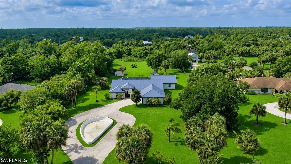 5 bed home in Naples