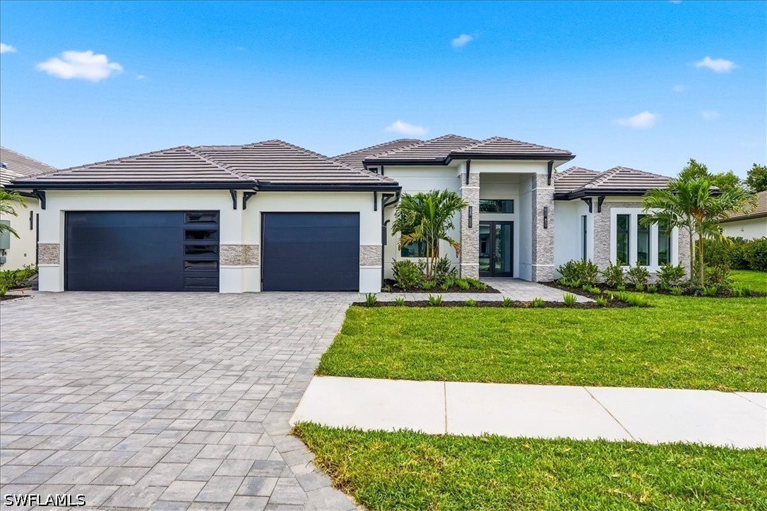 4 bed home in Naples