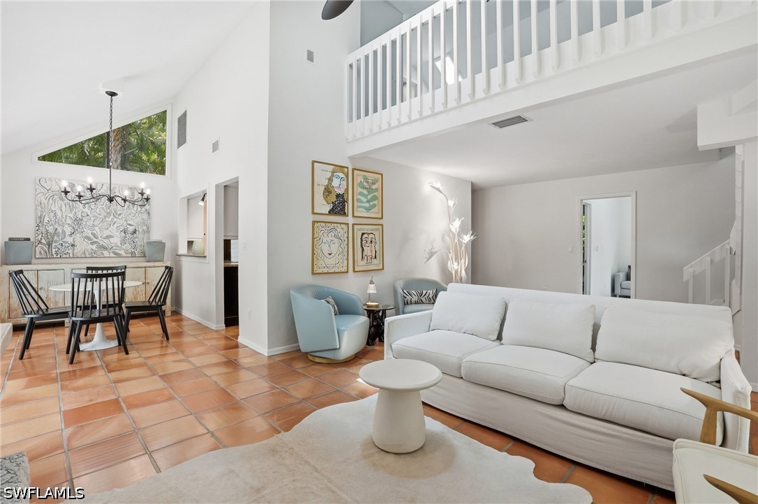 2 bed home in Naples