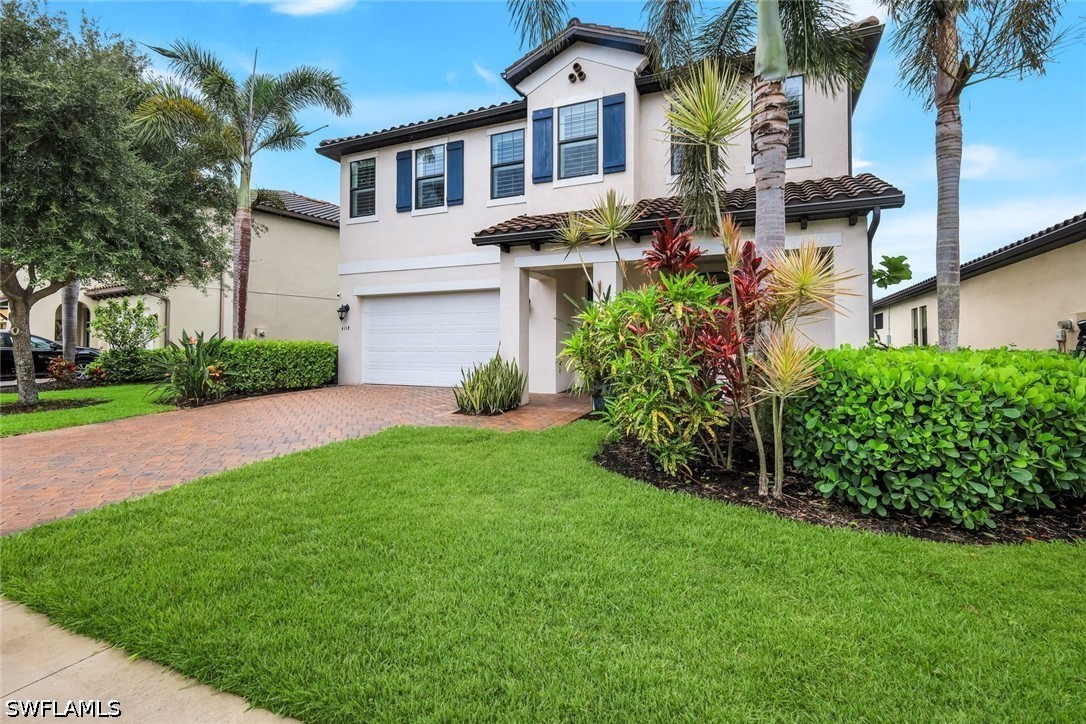 5 bed home in Naples