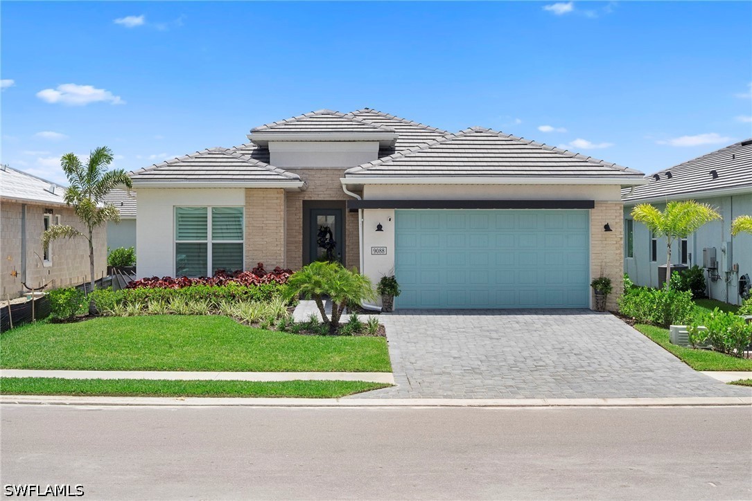 4 bed home in Naples