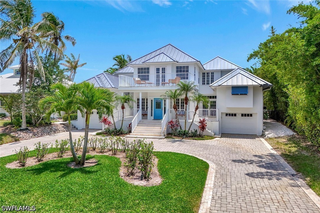 5 bed home in Naples