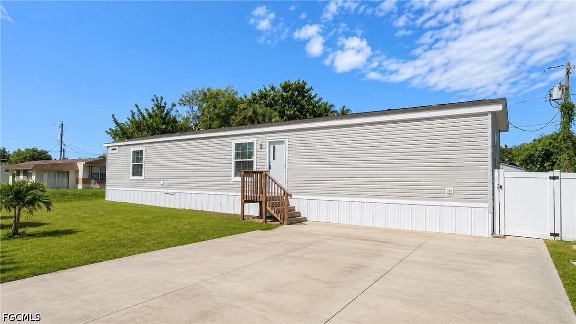 3 bed home in Estero