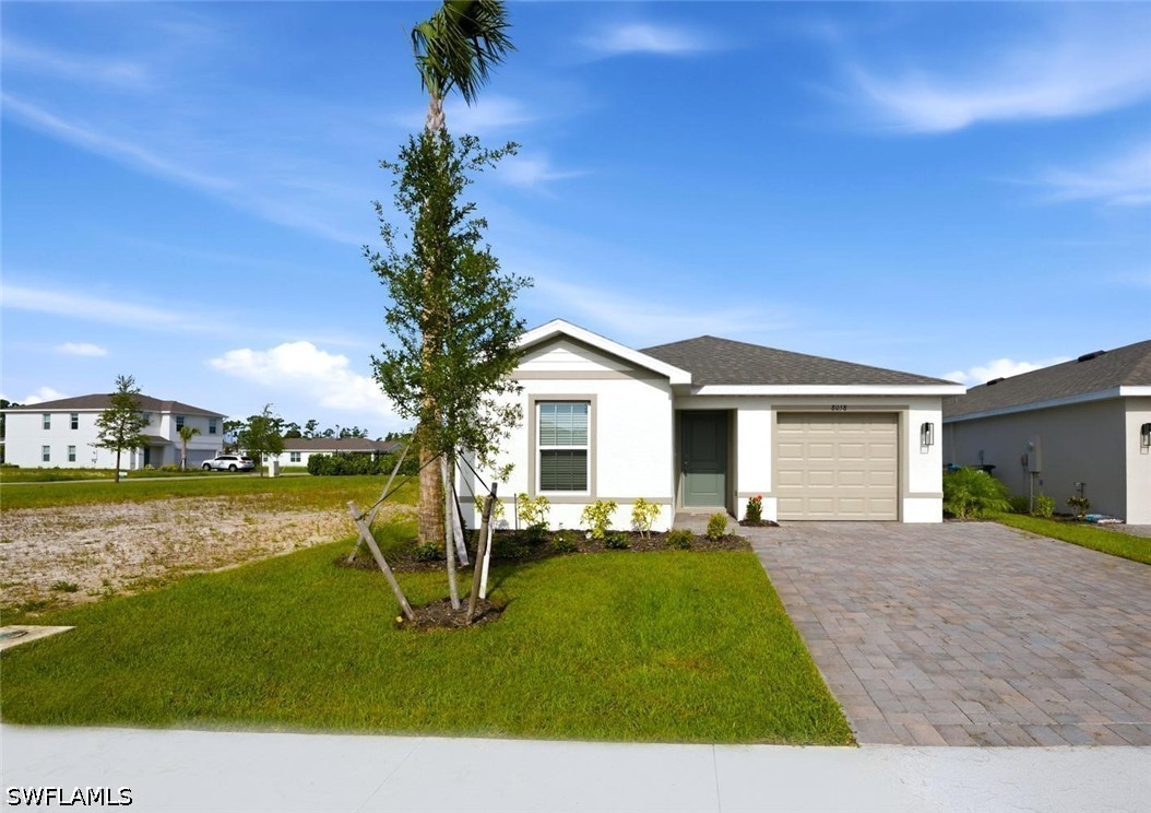 4 bed home in Lehigh Acres