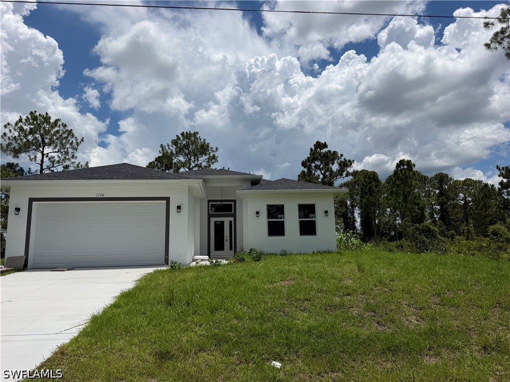 3 bed home in Lehigh Acres