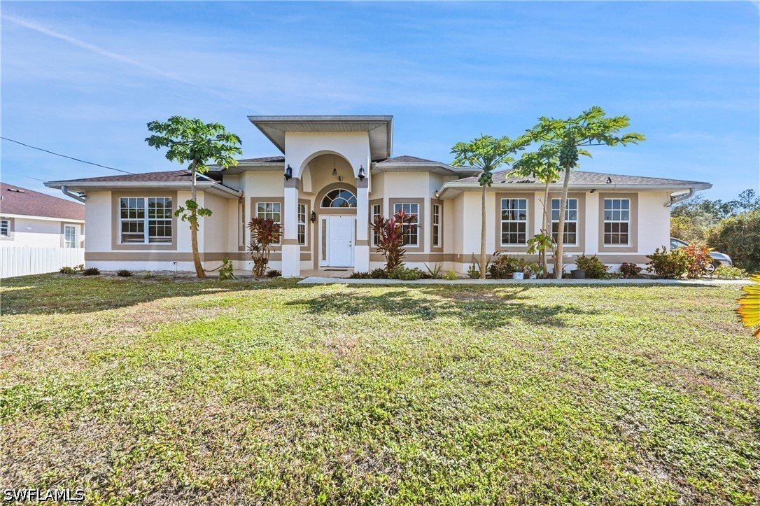 4 bed home in Lehigh Acres