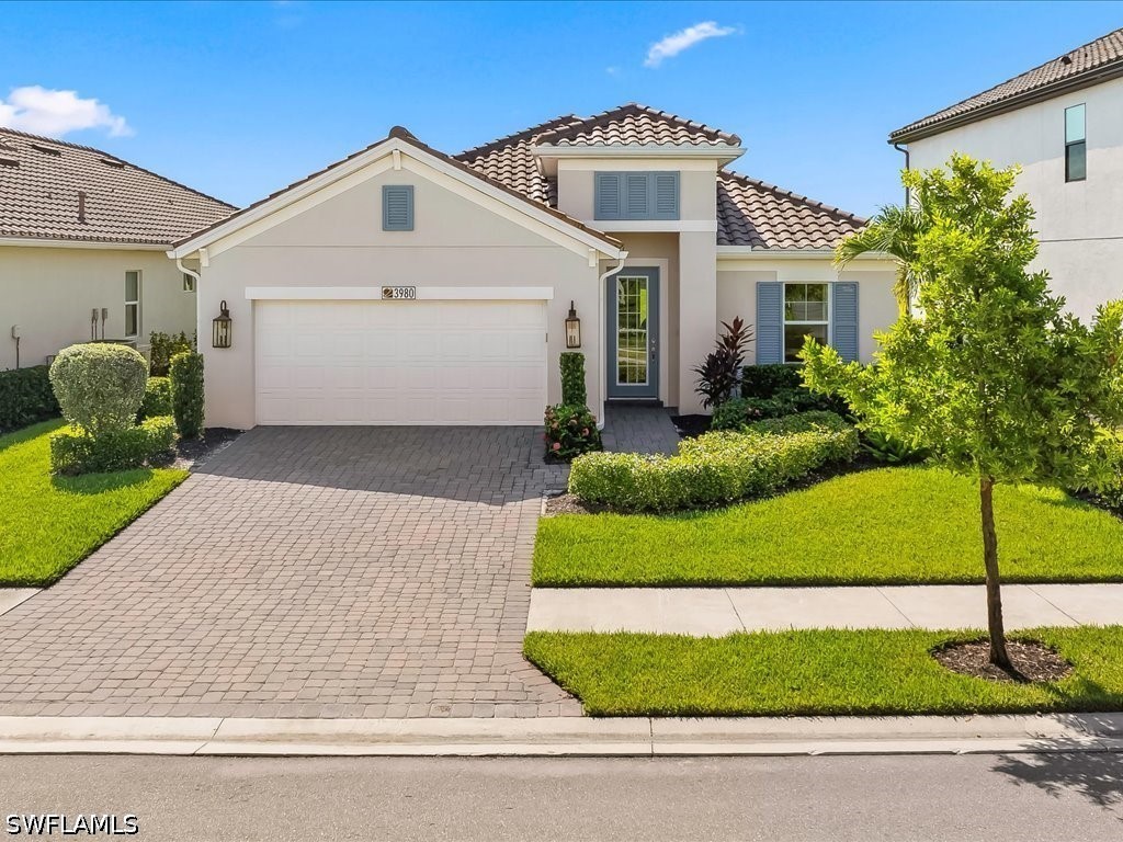 3 bed home in Naples