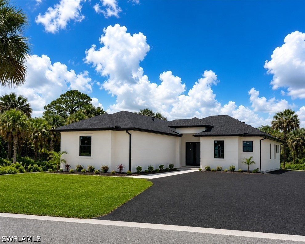 4 bed home in Naples