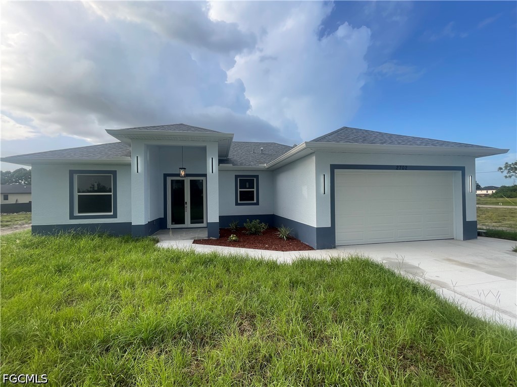 3 bed home in Lehigh Acres