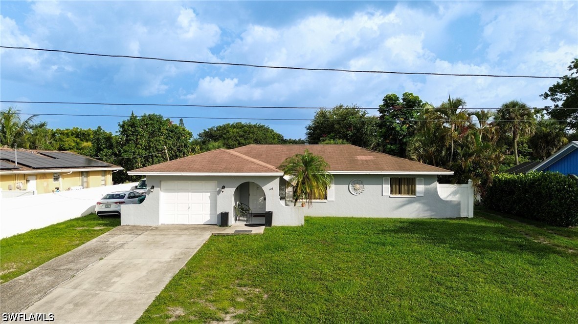 3 bed home in Naples