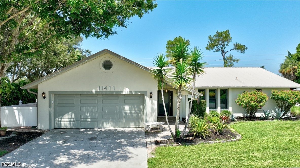 3 bed home in Naples
