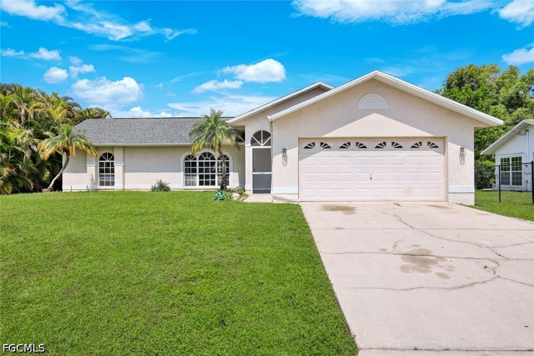 3 bed home in Fort Myers