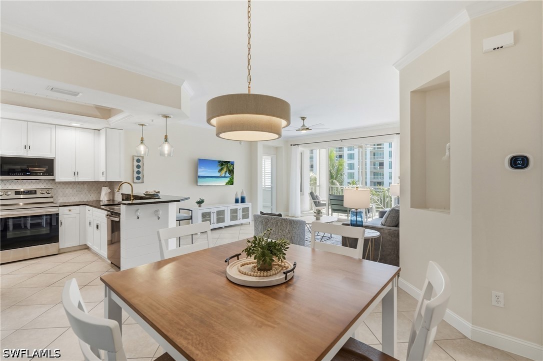 2 bed home in Bonita Springs