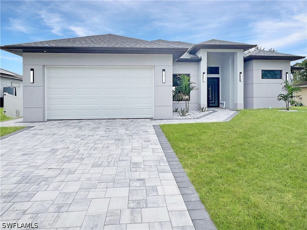 4 bed home in Lehigh Acres