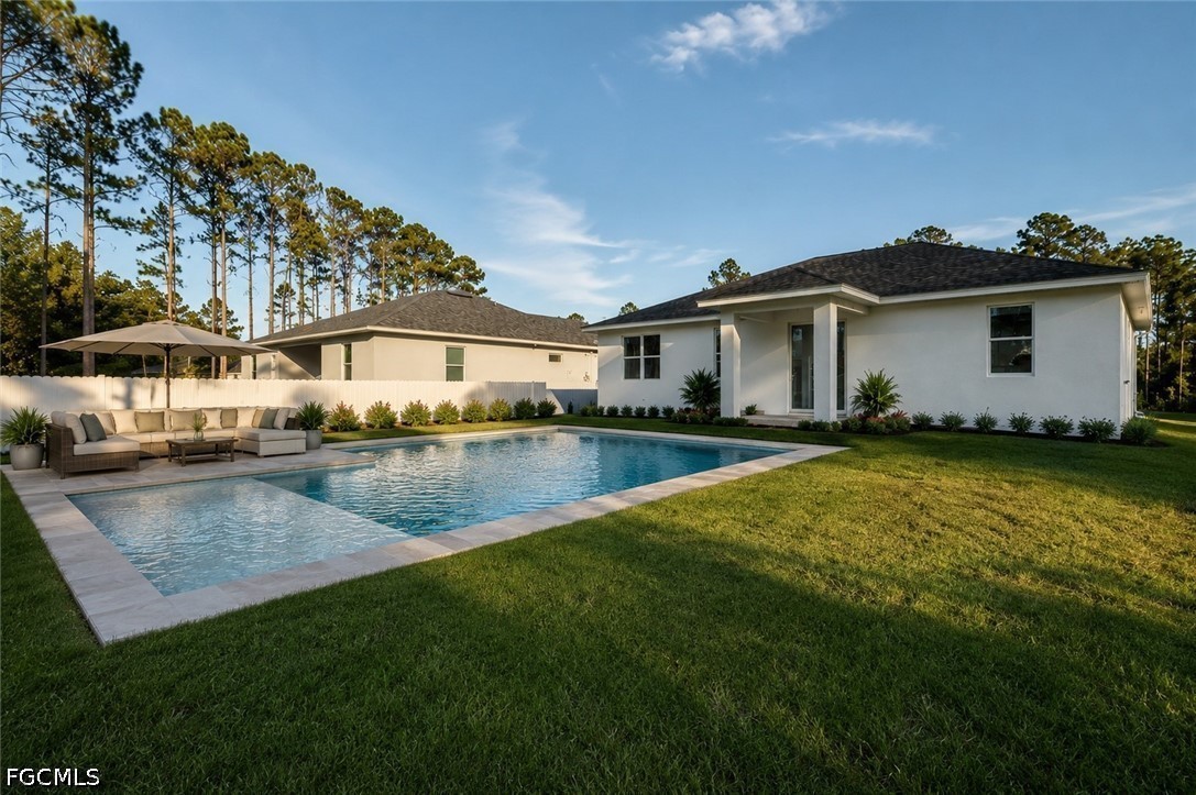 3 bed home in Lehigh Acres
