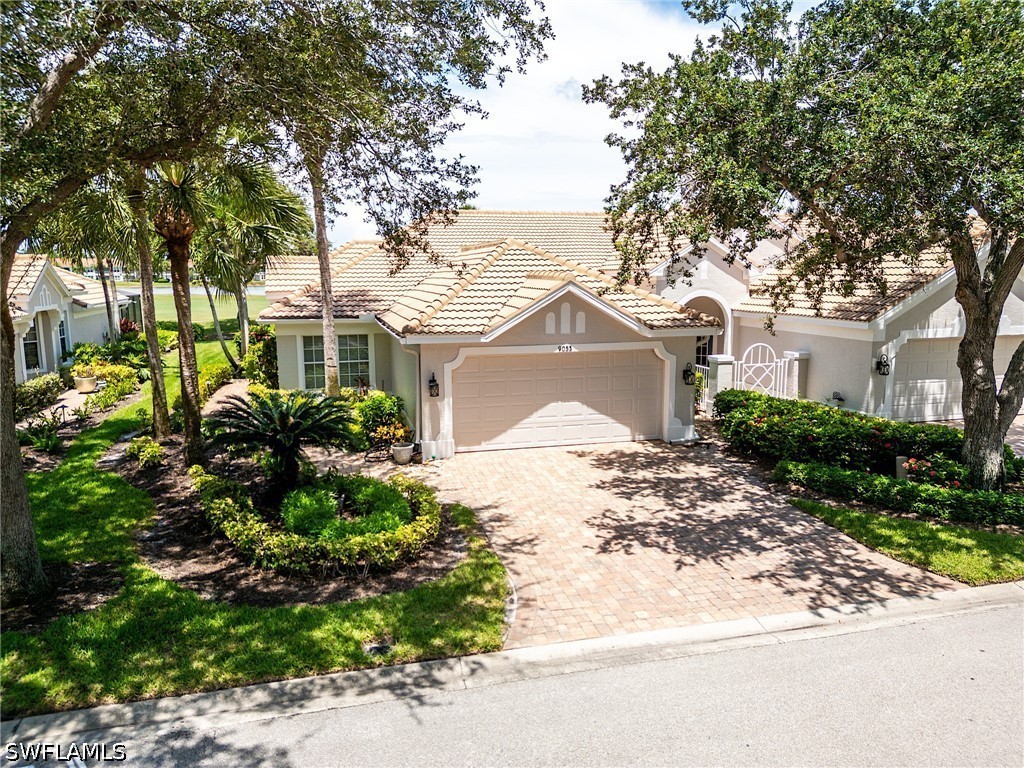 2 bed home in Estero