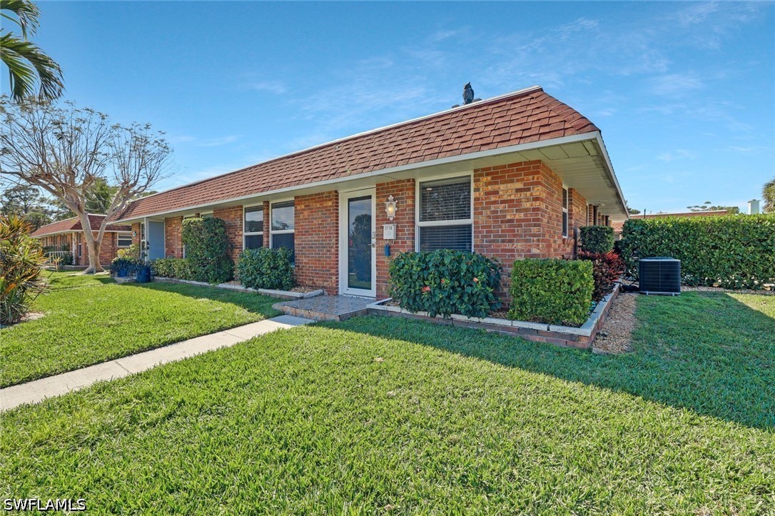 2 bed home in Naples