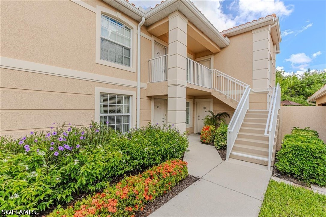 2 bed home in Bonita Springs