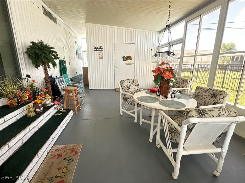 2 Bed ManufacturedHome for Sale in Carriage Village, FL — photo 2