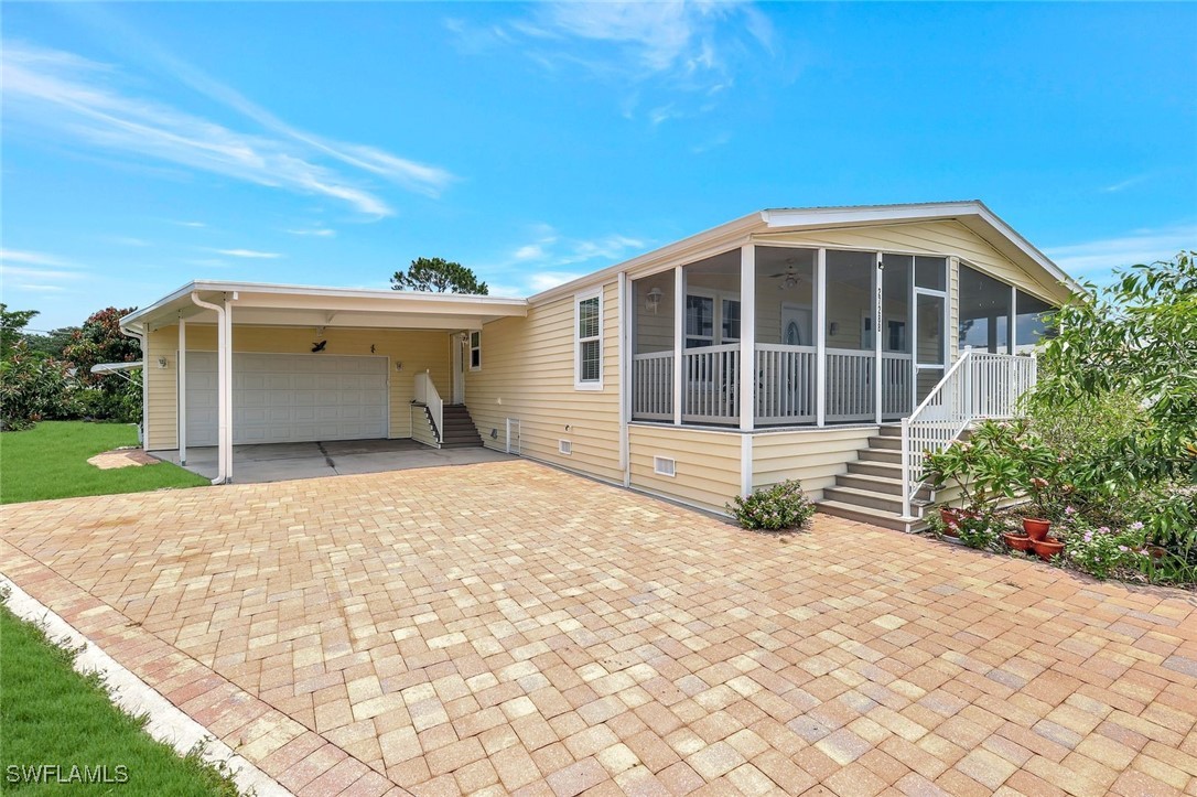 3 Bed ManufacturedHome for Sale in Bonita Springs, photo 2