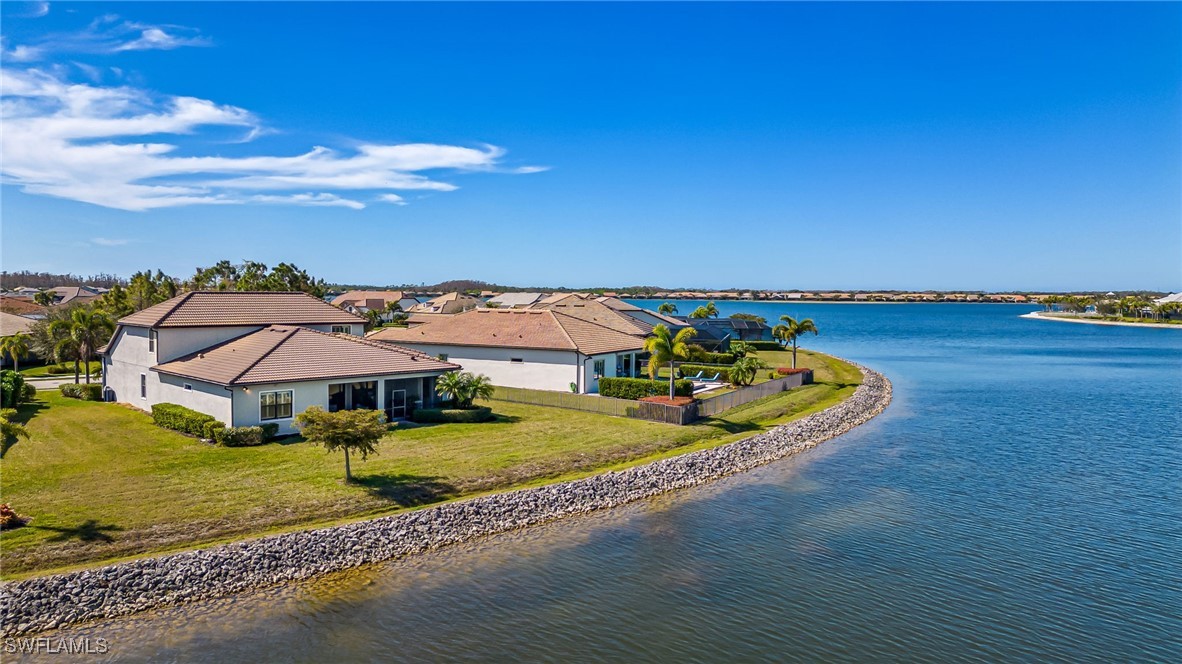 5 Bed Waterfront Home for Sale in Estero, photo 2