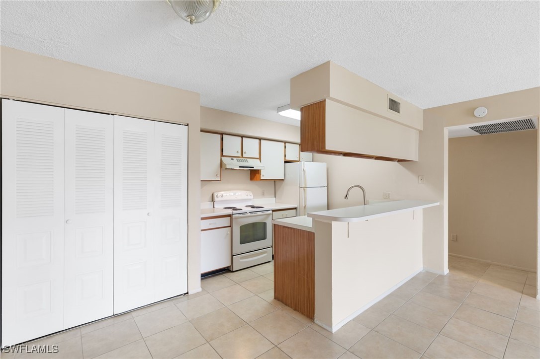2 Bed Condominium for Sale in Mystic Gardens, photo 2