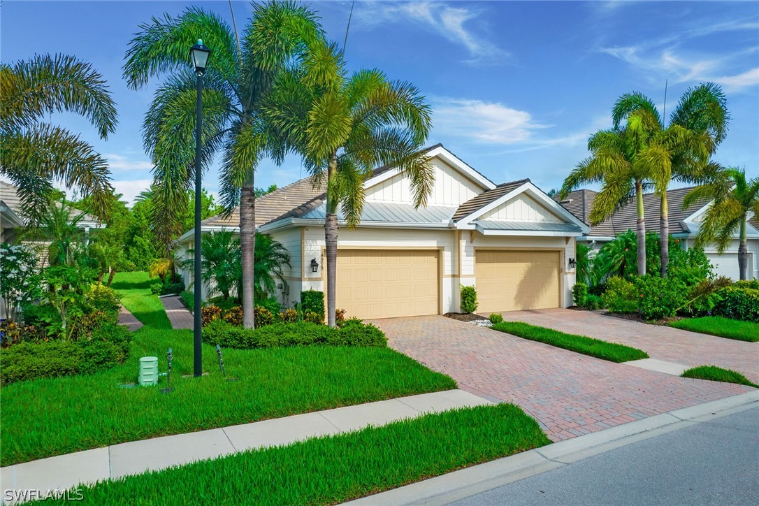 2 Bed Attached for Sale in Coral Harbor, FL, $435,000 — photo 2