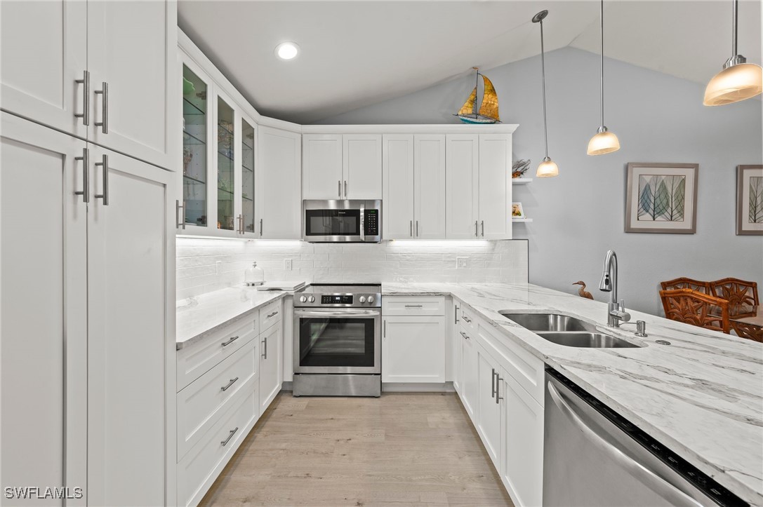 3 Bed Attached for Sale in Island Park Village, FL, $75,000 — photo 2