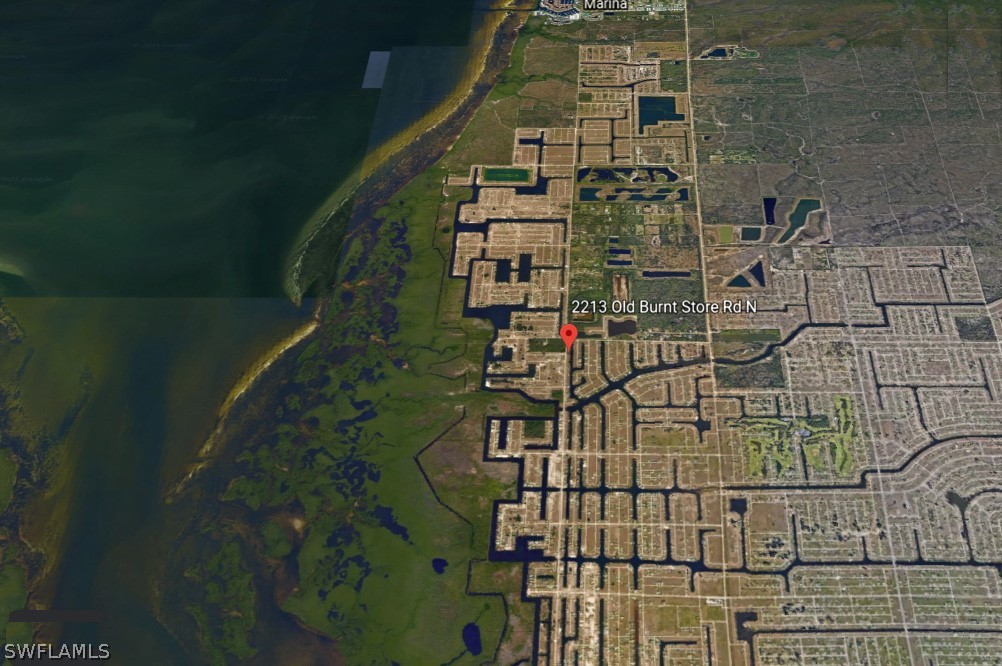 Waterfront Home for Sale in Cape Coral, photo 2