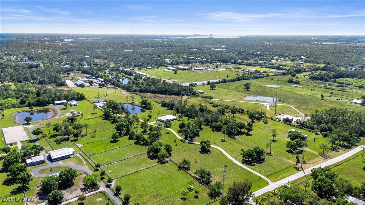 3 Bed SingleFamilyResidence for Sale in North Fort Myers, photo 2