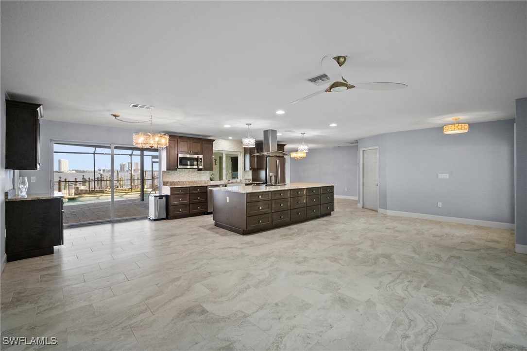 3 Bed Pool Home for Sale in Port Edison, photo 2