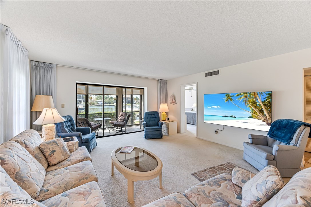 2 Bed Waterfront Home for Sale in Palm Isle, photo 2