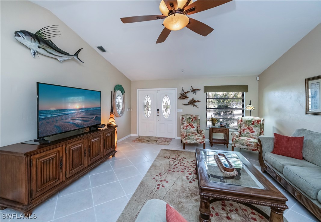 2 Bed SingleFamilyResidence for Sale in Cape Coral, FL — photo 2