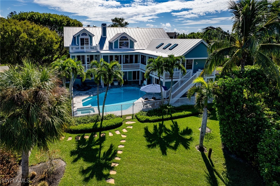 4 Bed Pool Home for Sale in Shell Harbor, photo 2