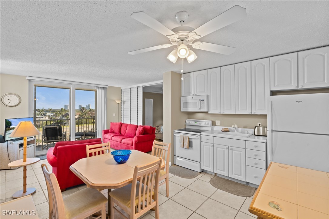 1 Bed Waterfront Home for Sale in Beach And Tennis Club, photo 2