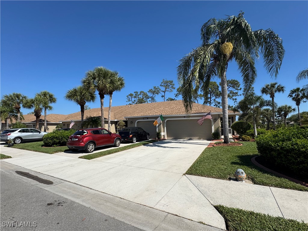 2 Bed Attached for Sale in Stoneybrook, FL — photo 2