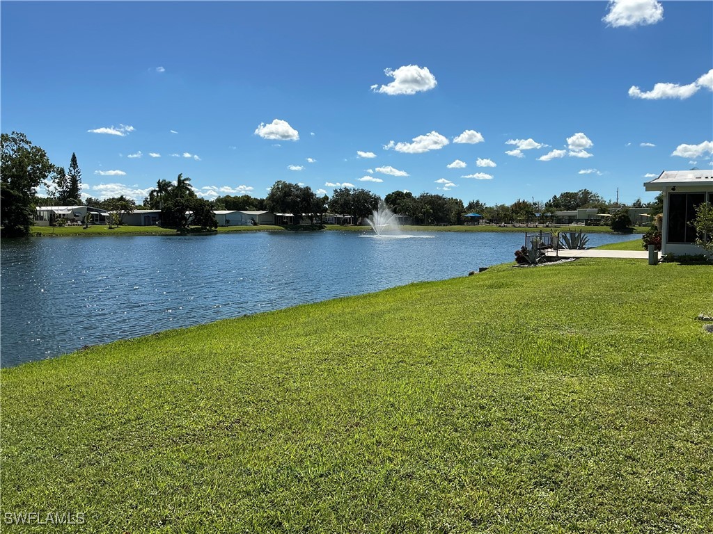 2 Bed Waterfront Home for Sale in Quail Roost, FL, $150,000 — photo 2