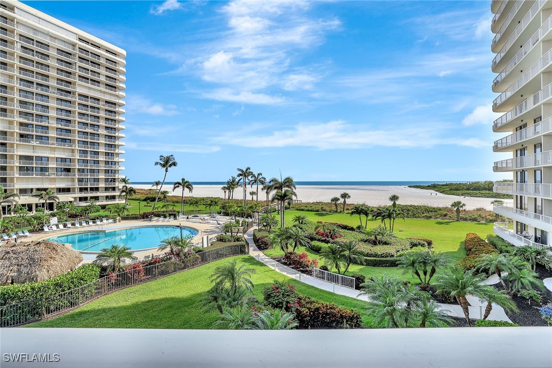 2 Bed Waterfront Home for Sale in Marco Island, photo 2