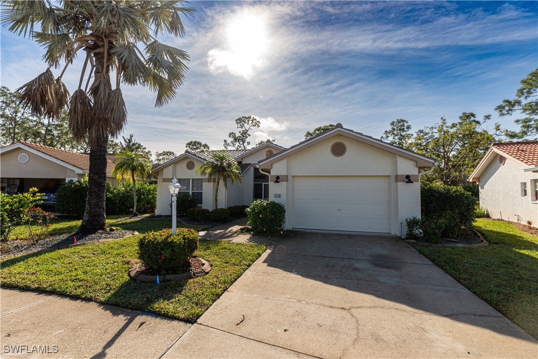 2 Bed SingleFamilyResidence for Sale in North Fort Myers, FL — photo 2