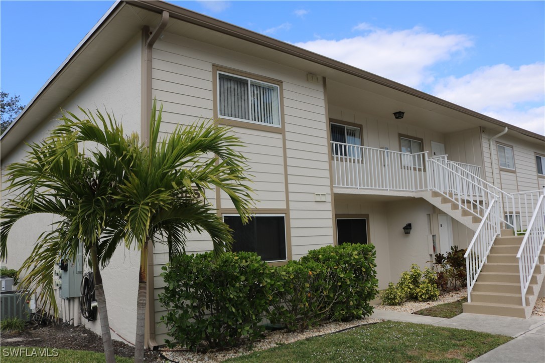 2 Bed Condominium for Sale in Naples Trace, FL, $229,900 — photo 2
