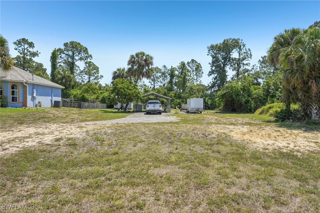 3 Bed SingleFamilyResidence for Sale in Lehigh Acres, FL — photo 2