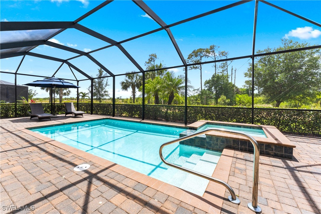 5 Bed Pool Home for Sale in Estero, photo 2