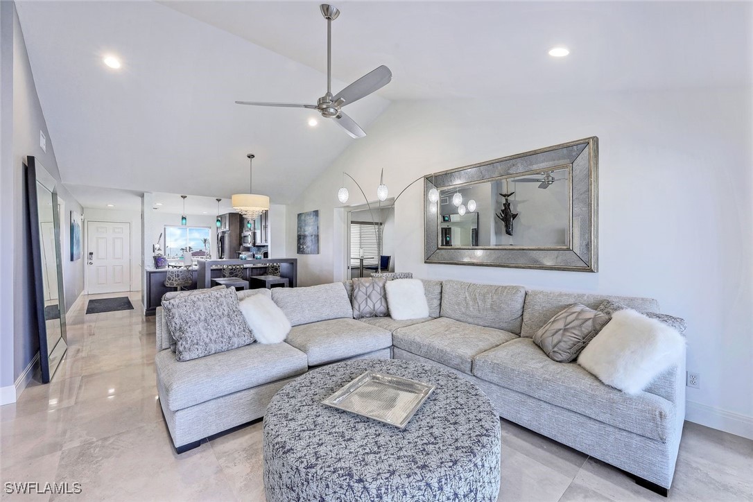 3 Bed Waterfront Home for Sale in Naples, photo 2