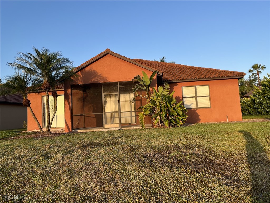 4 Bed Waterfront Home for Sale in Fort Myers, FL, $364,000 — photo 2
