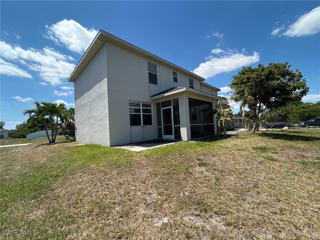 4 Bed SingleFamilyResidence for Sale in Lehigh Acres, photo 2