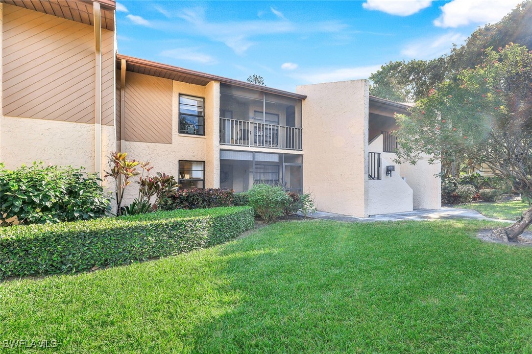2 Bed Condominium for Sale in Courtwood, FL, $250,000 — photo 2