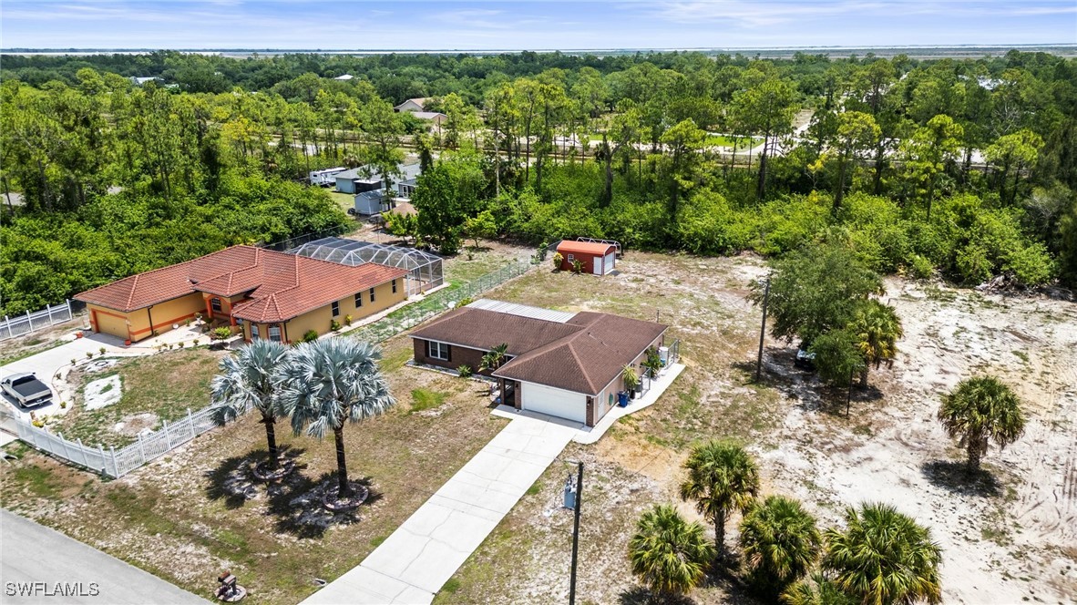 3 Bed SingleFamilyResidence for Sale in Alva, FL, $379,900 — photo 2